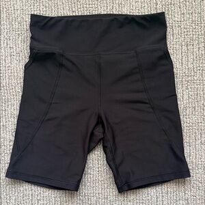 Old Navy Kids Black Bike Shorts